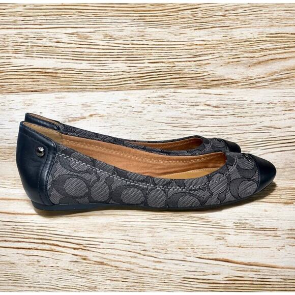 New With Out Tags Coach A01919 Chelsea Signature Ballet Flats Size 6.5B - Picture 2 of 6